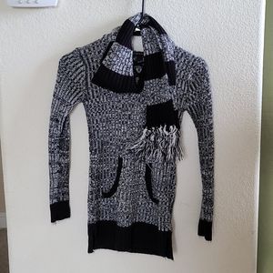 Girl's  Hooded Sweater With Scarf